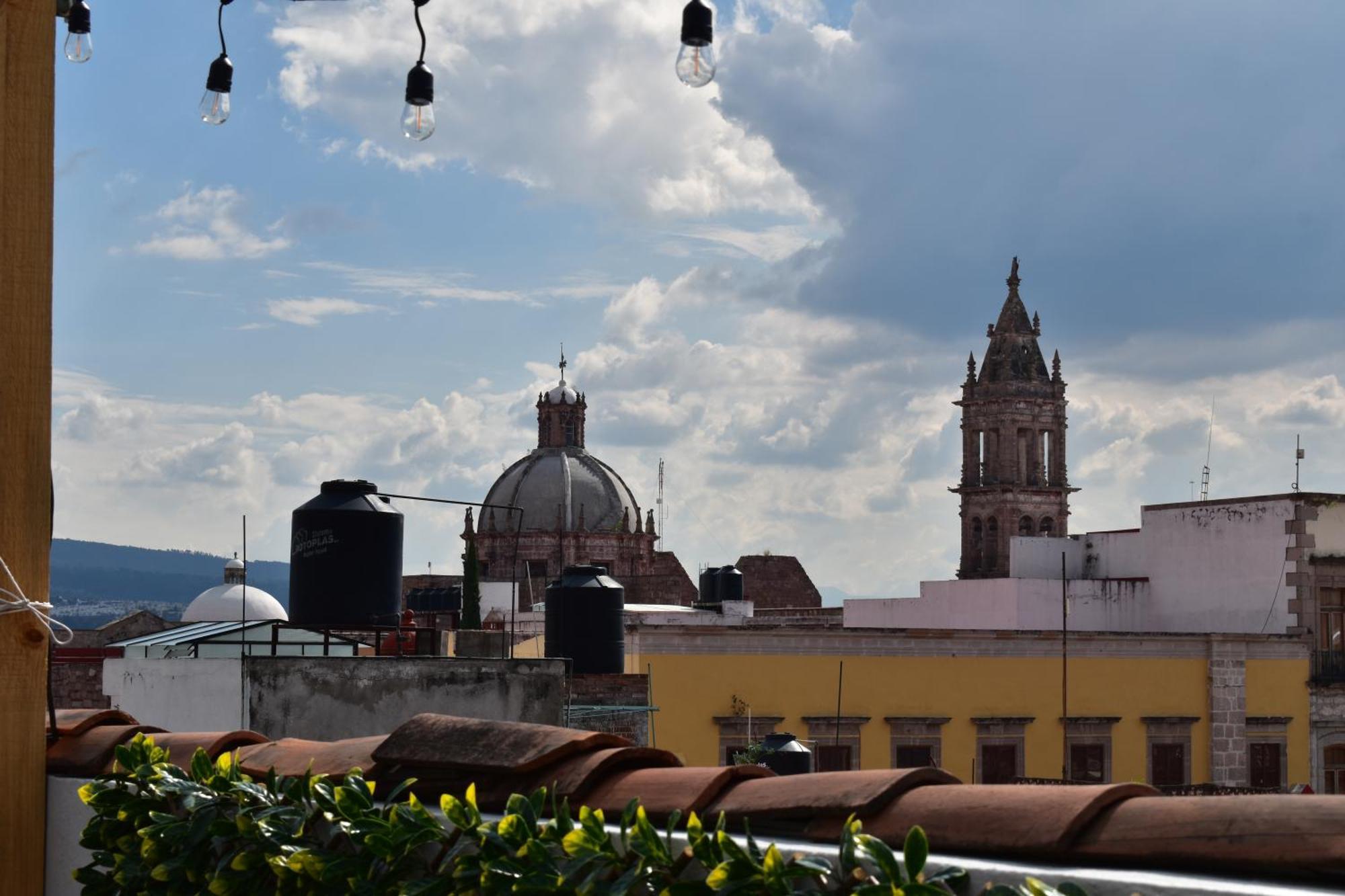 El Suburbio - Serapio Rendon Morelia Eksteriør bilde